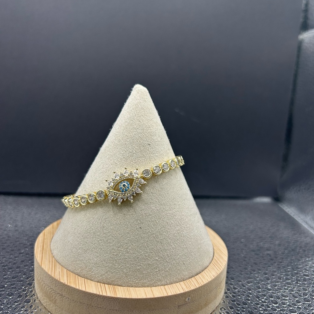 Melinda Maria Gold and Blue Dainty Bracelet
7 inches